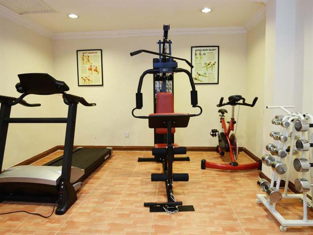 Holiday Villa Hotel City Centre Phnom Penh Esterno foto