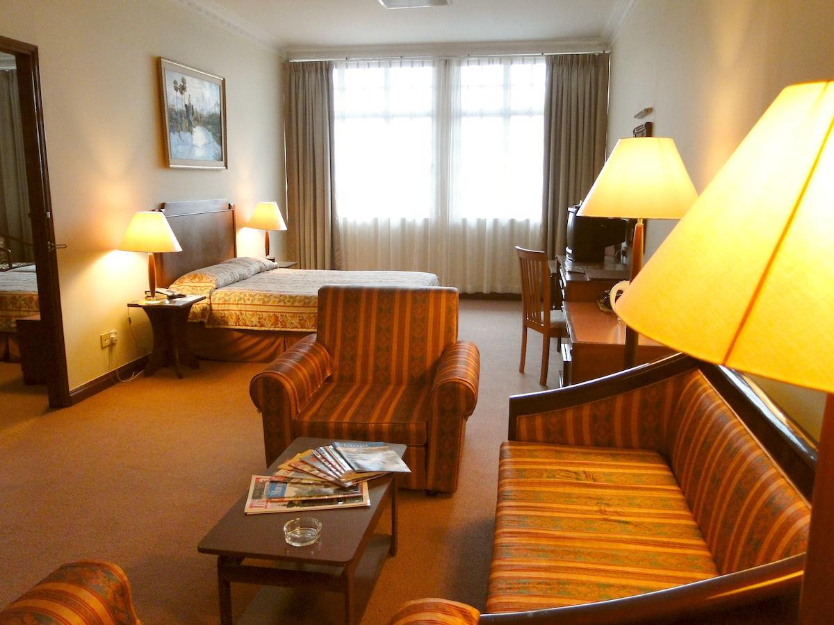 Holiday Villa Hotel City Centre Phnom Penh Camera foto