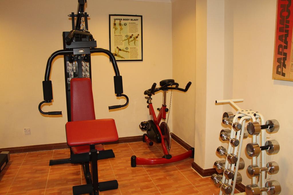 Holiday Villa Hotel City Centre Phnom Penh Esterno foto